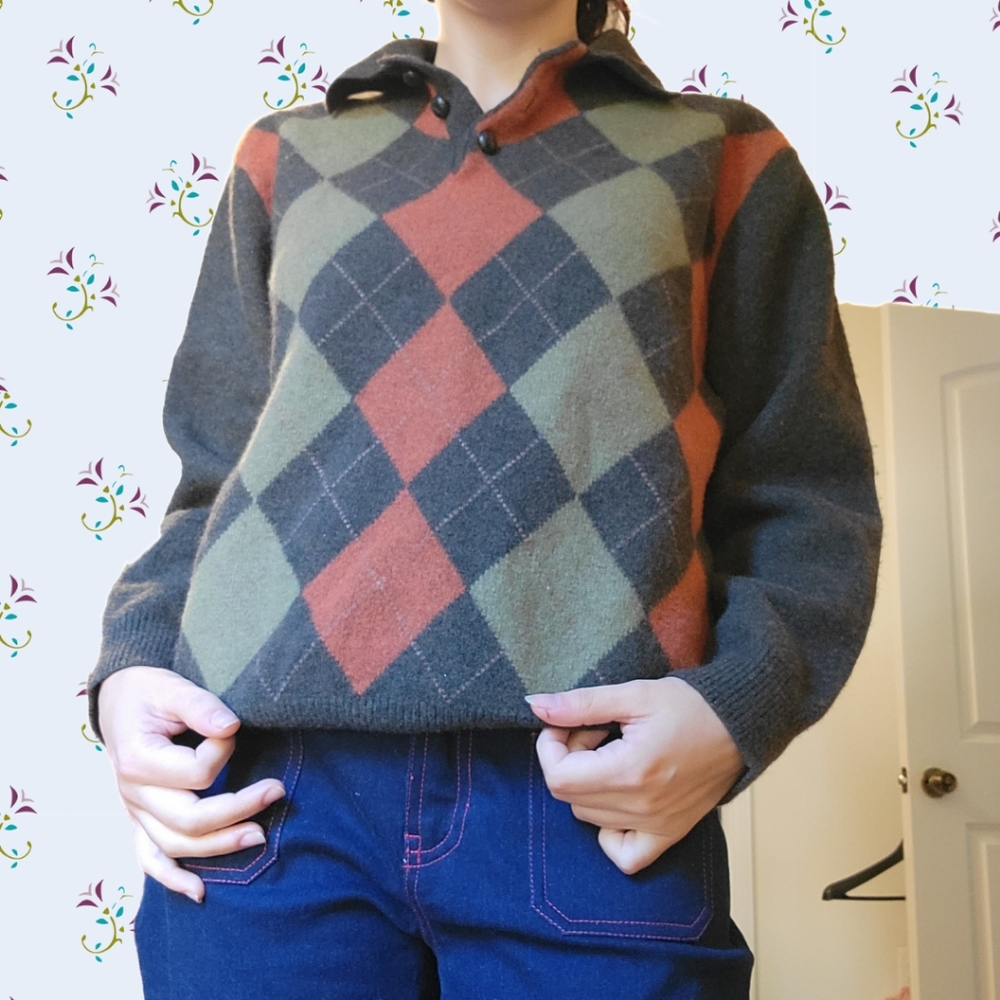 Autumnal wool oversized argyle sweater green  and orange with a collar